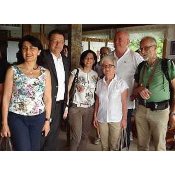 Mariagrazia Santoro (Assessore regionale Pianificazione territoriale), Enrico Gherghetta (Presidente Provincia Gorizia), Sara Vito (Assessore regionale Ambiente), Pia Bucella (Direttore Direzione Generale Ambiente Commissione Europea), Riccardo Marchesan (Sindaco Staranzano) e Fabio Perco (Coordinatore scientifico) visitano la Riserva naturale dell'Isola della Cona - Staranzano 27/07/2015