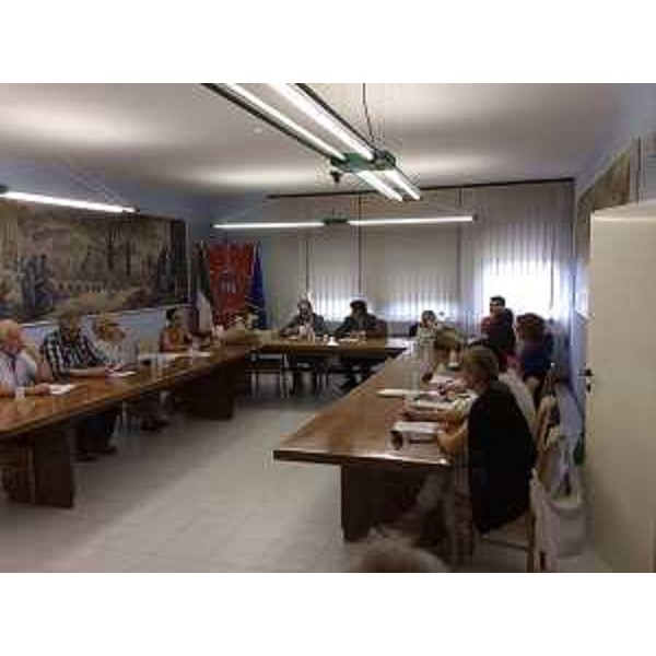 Gianni Torrenti (Assessore regionale Cultura) alla Giornata degli Ecomusei del Friuli Venezia Giulia, nella Sala consiliare del Municipio - Paularo 25/07/2015