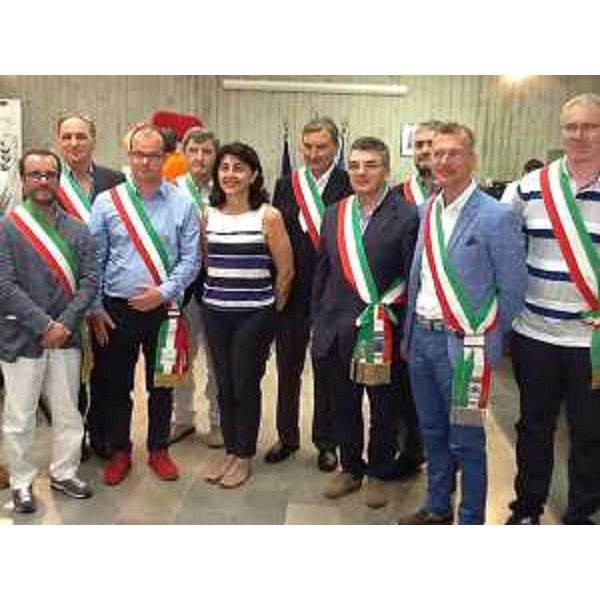 Mariagrazia Santoro (Assessore regionale Pianificazione territoriale) alla cerimonia per la sigla di tre Accordi finalizzati all'elaborazione del Piano Paesaggistico Regionale (PPR), tra Regione FVG e 11 Amministrazioni municipali del Medio e Basso Friuli - Ariis di Rivignano 25/07/2015