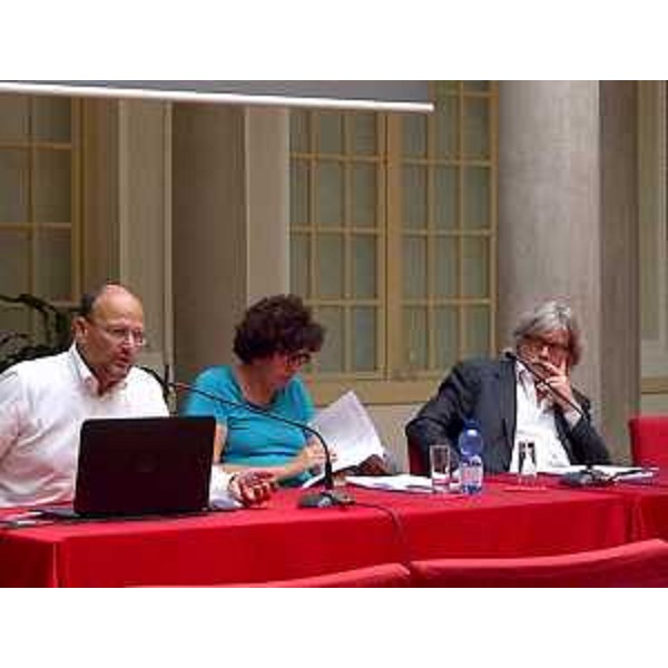 Loredana Panariti (Assessore regionale Ricerca) alla presentazione del nuovo mandato del "Distretto tecnologico Mare TC FVG", con il presidente e l'amministratore delegato del Distretto, Massimo Capoleva e Lucio Sabbadini - Monfalcone 24/07/2015