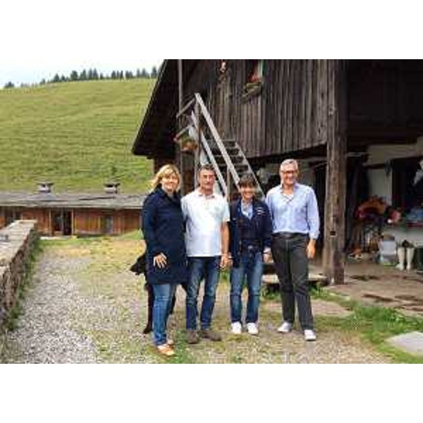 Isabella De Monte (Europarlamentare) e Debora Serracchiani (Presidente Regione Friuli Venezia Giulia) visitano una Malga - Sauris 27/07/2015