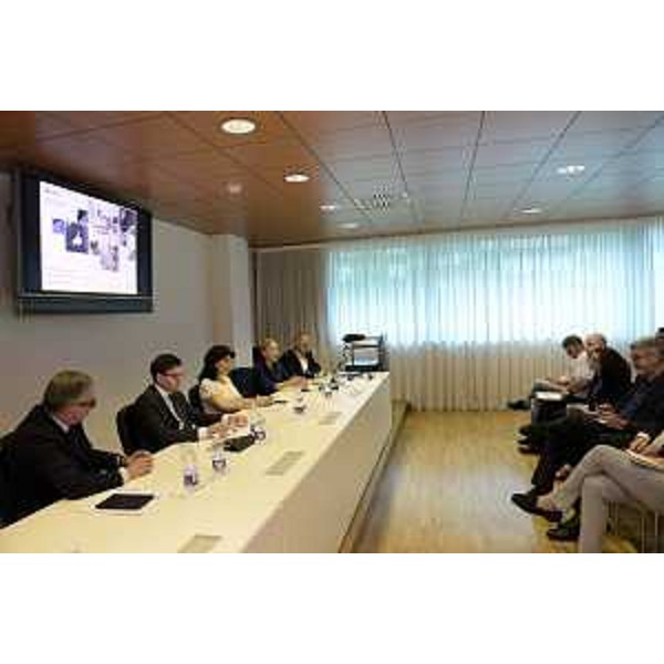 Giovanni Marzini (Presidente CO.RE.COM FVG), Simone Puksic (Presidente Insiel S.p.A.) e gli assessori regionali Mariagrazia Santoro (Infrastrutture) e Paolo Panontin (Agenda Digitale) alla presentazione di contenuti e modalità procedurali dei prossimi due Avvisi pubblici "Offerta ERMES Operatori" agli operatori privati delle telecomunicazioni (TLC) - Udine 29/07/2015