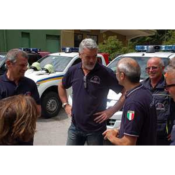 Paolo Panontin e Luciano Sulli (Assessore regionale e direttore centrale Protezione civile FVG) all'inaugurazione dei Campi operativi gemellati per la Campagna Antincendi Boschivi (AIB) 2015 - Vico del Gargano 31/07/2015