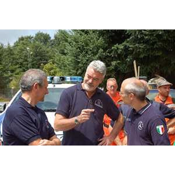 Luciano Sulli e Paolo Panontin (Direttore centrale e assessore regionale Protezione civile FVG) con Fabrizio Curcio (Capo Dipartimento nazionale Protezione civile) all'inaugurazione dei Campi operativi gemellati per la Campagna Antincendi Boschivi (AIB) 2015 - Vico del Gargano 31/07/2015