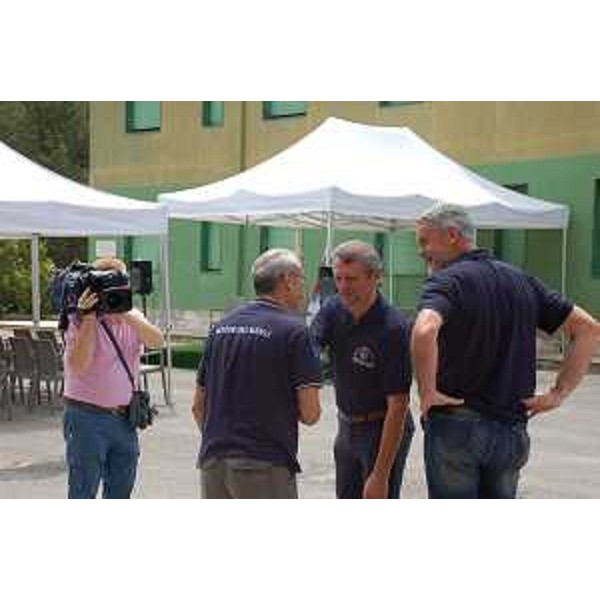 Luciano Sulli e Paolo Panontin (Direttore centrale e assessore regionale Protezione civile FVG) salutano Fabrizio Curcio (Capo Dipartimento nazionale Protezione civile) - Vico del Gargano 31/07/2015
