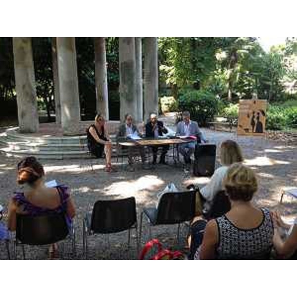 Neda Bric (Direttore Teatro Nova Gorica), Gianni Torrenti (Assessore regionale Cultura), Ettore Romoli (Sindaco Gorizia) e Walter Mramor (Direttore artistico Verdi Gorizia) alla presentazione della stagione artistica 2015-2016 del Teatro Comunale Giuseppe Verdi, nel parco del Municipio - Gorizia 06/08/2015