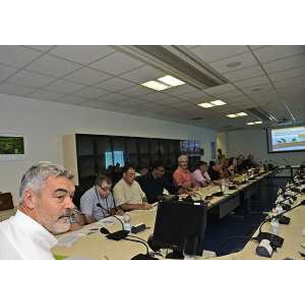 Paolo Panontin (Assessore regionale Autonomie locali e Coordinamento Riforme) al Tavolo sulle disposizioni in materia di Comparto unico del pubblico impiego regionale e locale con le organizzazioni sindacali - Udine 26/08/2015