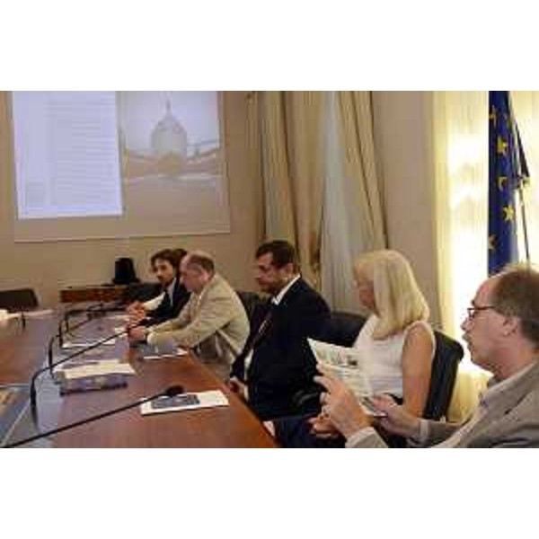 Nicolò Capus e Maurizio Eliseo (Curatori mostra), Mauro Martinenzi (Direttore Fondazione Fincantieri), Silvia Altran (Sindaco Monfalcone) e Gianni Torrenti (Assessore regionale Cultura) alla presentazione della mostra "Saturnia e Vulcania: motonavi da record" - Trieste 01/09/2015