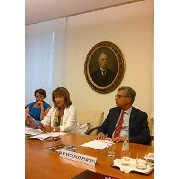 Paola Palesi (Associazione Chamber Music), Fedra Florit (Direttore artistico Premio Trio di Trieste) e Francesco Peroni (Assessore regionale Finanze) alla presentazione del 16° Concorso internazionale "Premio Trio di Trieste" - Trieste 02/09/2015