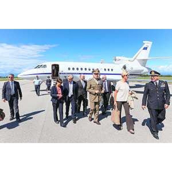 Roberta Pinotti (Ministro Difesa) all'arrivo alla celebrazione del 55° anniversario della Pattuglia Acrobatica Nazionale (PAN) "Frecce Tricolori" - Base Aerea Militare di Rivolto 06/09/2015