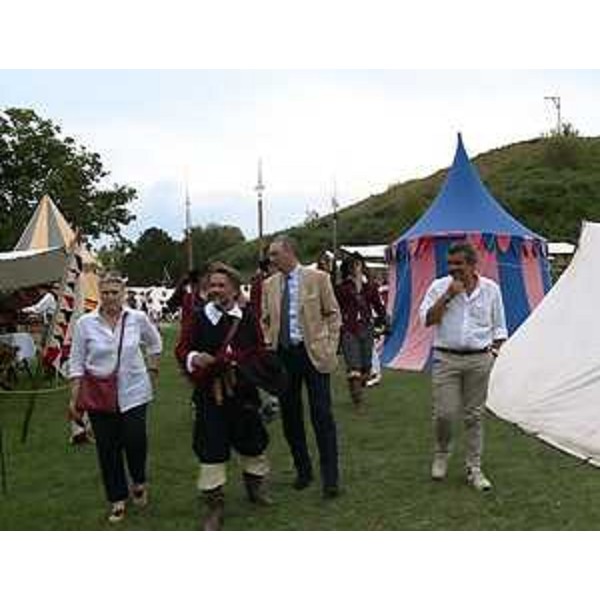 Sergio Bolzonello (Vicepresidente Regione FVG e assessore Attività produttive) visita la mostra storica della rievocazione "A.D. 1615 Palma alle armi", allestita alla polveriera di contrada Garzoni - Palmanova 04/09/2015