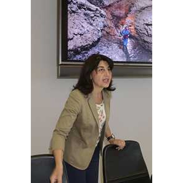Mariagrazia Santoro (Assessore regionale Pianificazione territoriale) al Tavolo di lavoro "Costruire insieme un nuovo catasto regionale", propedeutico alla predisposizione del disegno di legge sulla "Tutela e valorizzazione del patrimonio geologico e speleologico regionale" - Udine 07/09/2015