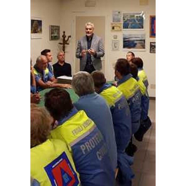 Paolo Panontin (Assessore regionale Protezione civile) alla cerimonia di consegna delle attestazioni di benemerenza assegnate dalla Presidenza del Consiglio dei Ministri, nella sede della Protezione civile del FVG - Manzano 08/09/2015