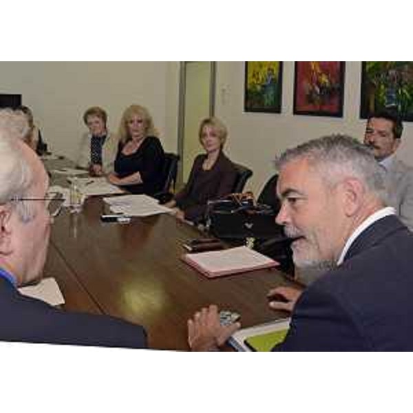 Paolo Panontin (Assessore regionale Autonomie locali e Coordinamento Riforme) incontra i commissari ad acta delle sei Unioni Territoriali Intercomunali (UTI) del FVG - Udine 16/09/2015