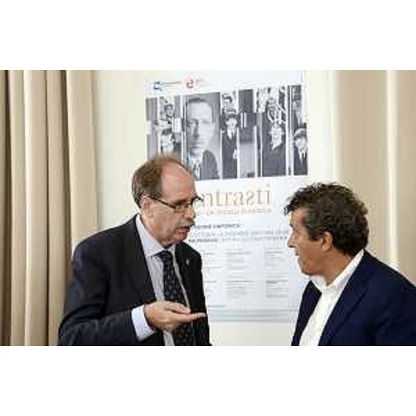 Gianni Torrenti (Assessore regionale Cultura) e Francesco Martines (Sindaco Palmanova) alla presentazione della stagione sinfonica della Mitteleuropa Orchestra "Contrasti, '900 - un secolo di musica" - Palmanova 16/09/2015