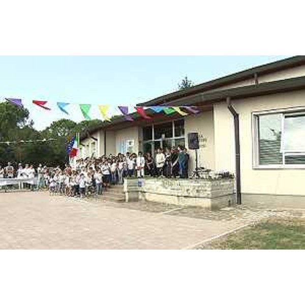 Inaugurazione della ristrutturazione e dell'ampliamento della scuola primaria Alessandro Manzoni - Mariano 18/09/2015