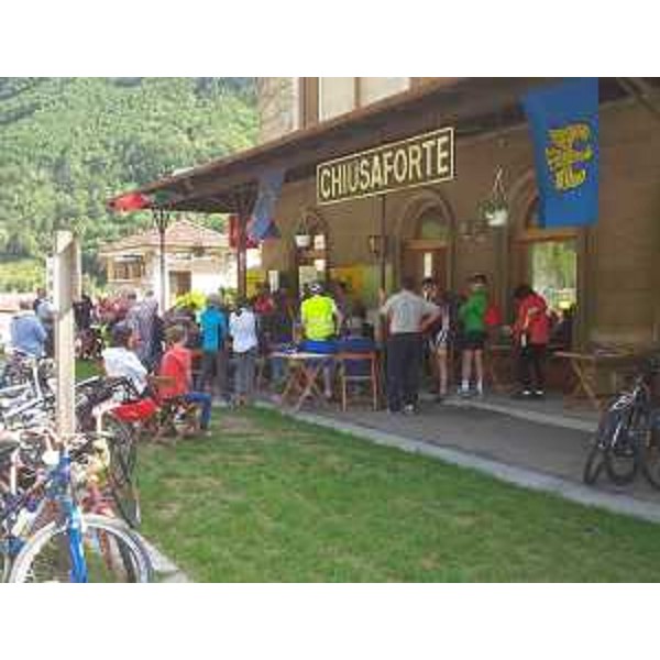 La manifestazione organizzata da UISP, FIAB, FUC, comitato pendolari Alto Friuli, Legambiente, Ciclo ASSI Friuli e altri soggetti all'interno del network "In sella al treno" - Chiusaforte 20/09/2015