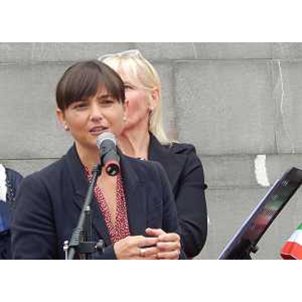Debora Serracchiani (Presidente Regione Friuli Venezia Giulia) all'inaugurazione della nuova palestra del Broilo Perosa e dell'attiguo Centro di aggregazione giovanile - Remanzacco 26/09/2015
