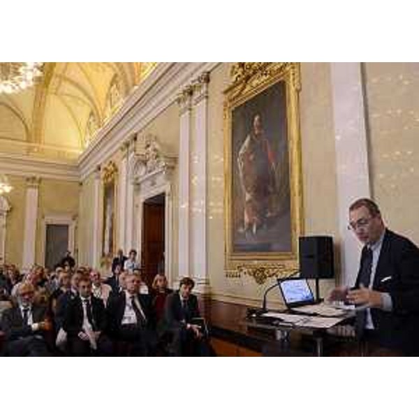 Sergio Bolzonello (Vicepresidente Regione FVG e assessore Attività produttive) alla tavola rotonda dedicata allo sviluppo del Cluster Smart Health, nell'ambito di Trieste Next, nel Palazzo della Regione Friuli Venezia Giulia - Trieste 25/09/2015
