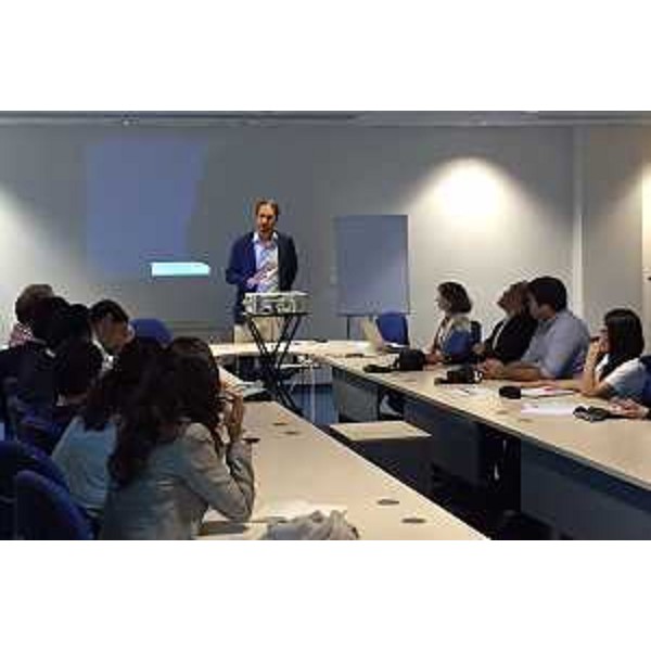 Cristiano Shaurli (Assessore regionale Risorse agricole e forestali) con la delegazione proveniente dall'Argentina composta da 14 funzionari di Enti territoriali - Udine 22/09/2015