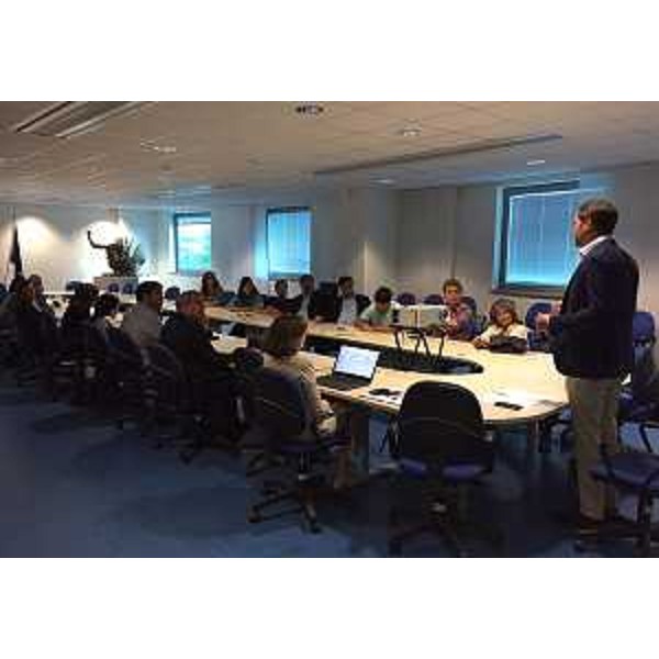 Cristiano Shaurli (Assessore regionale Risorse agricole e forestali) con la delegazione proveniente dall'Argentina composta da 14 funzionari di Enti territoriali - Udine 22/09/2015