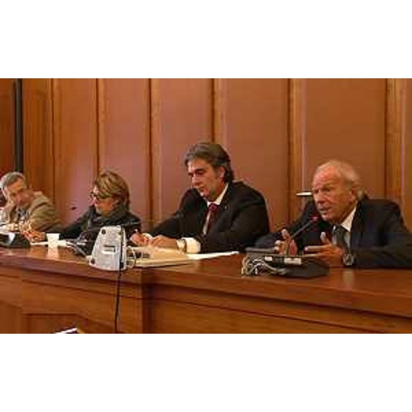 Adriano Marcolongo (Direttore centrale Salute Regione FVG), Maria Sandra Telesca (Assessore regionale Salute, Integrazione socio-sanitaria, Politiche sociali e Famiglia), Celestino Turco (AAS n°2) ed Ettore Romoli (Sindaco Gorizia) all'audizione promossa dalla Commissione Welfare del Consiglio comunale per fare il punto sull'attuazione della Riforma della Sanità nell'area dell'Isontino - Gorizia 29/09/2015