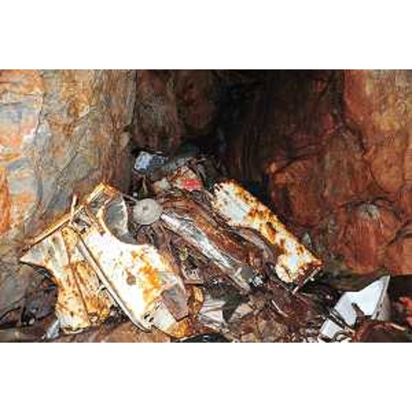 Giornata nazionale della Speleologia "Pulire il buio" - Pozzo Mattioli, Gropada (TS) 03/10/2015 (Foto Furio Premiani, presidente Federazione speleologica regionale FVG)