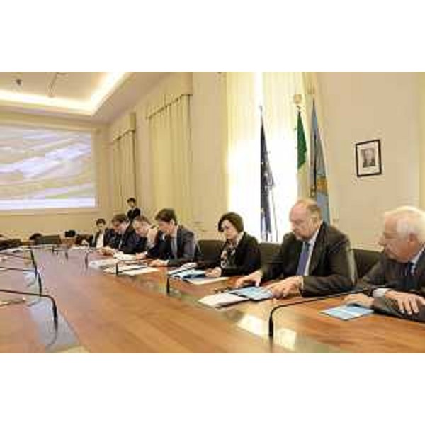 Conferenza stampa di presentazione dell'avvio dei lavori del terzo lotto per la realizzazione del nuovo Depuratore di Servola, con Sara Vito (Assessore regionale Ambiente ed Energia), Vittorio Zollia (Assessore Ambiente Provincia Trieste), Roberto Cosolini (Sindaco Trieste), Stefano Venier (Amministratore delegato Gruppo Hera) e Roberto Gasparetto (Direttore generale AcegasApsAmga) - Trieste 05/10/2015
