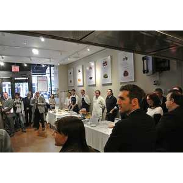 Debora Serracchiani (Presidente Regione Friuli Venezia Giulia) visita Eataly - New York 05/10/2015 