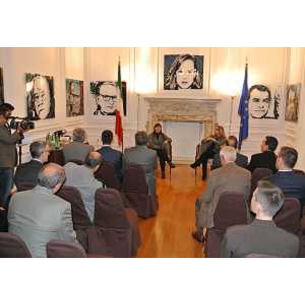 Debora Serracchiani (Presidente Regione Friuli Venezia Giulia) e Natalia Quintavalle (Console generale d'Italia a New York) nella sede del Consolato generale italiano - New York 05/10/2015 