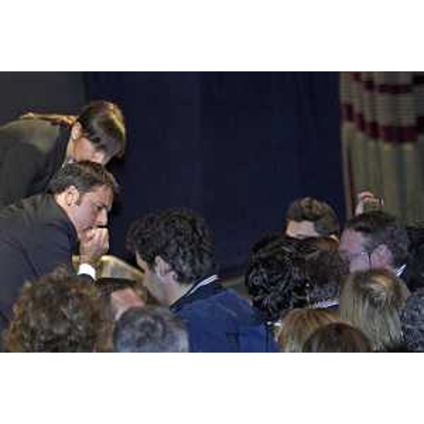 Debora Serracchiani (Presidente Regione Friuli Venezia Giulia) e Matteo Renzi (Presidente Consiglio dei Ministri) al Teatro Nuovo - Udine 17/10/2015