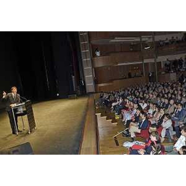 Matteo Renzi (Presidente Consiglio dei Ministri) al Teatro Nuovo - Udine 17/10/2015