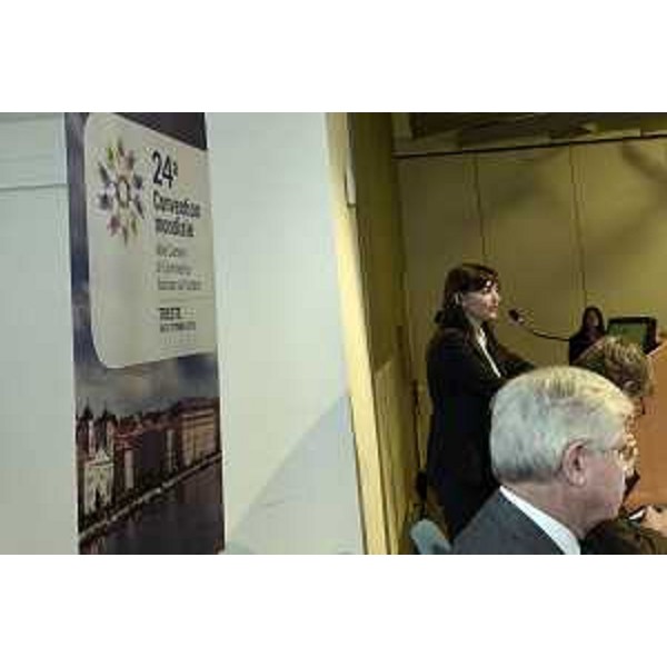 Debora Serracchiani (Presidente Regione Friuli Venezia Giulia) interviene all'incontro "EXPOrtare: nuovi scenari per il Made in Italy" della XXIV convention mondiale delle Camere di Commercio italiane all'estero - Trieste 26/10/2015