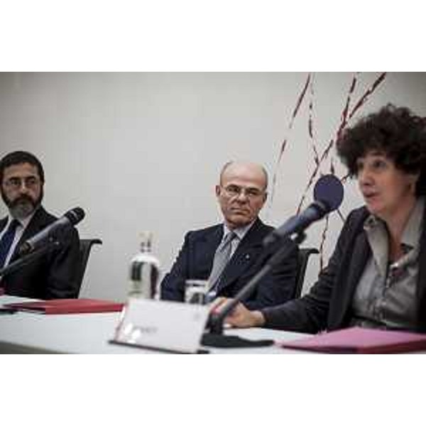 Loredana Panariti (Assessore regionale Ricerca e Università) al Tavolo dell'accordo siglato tra il Gruppo Generali e The "Abdus Salam" International Centre for Theoretical Physics (ICTP) [Centro internazionale di Fisica teorica] - Trieste 29/10/2015 (Foto Giuliano Koren Gruppo Generali)