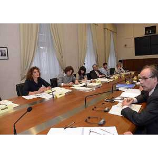 Gianni Torrenti (Assessore regionale Cultura) alla presentazione della bozza di progetto per l'ottimizzazione delle traduzioni italiano-sloveno e viceversa, durante la riunione del Comitato istituzionale paritetico per i problemi della minoranza slovena - Trieste 13/11/2015