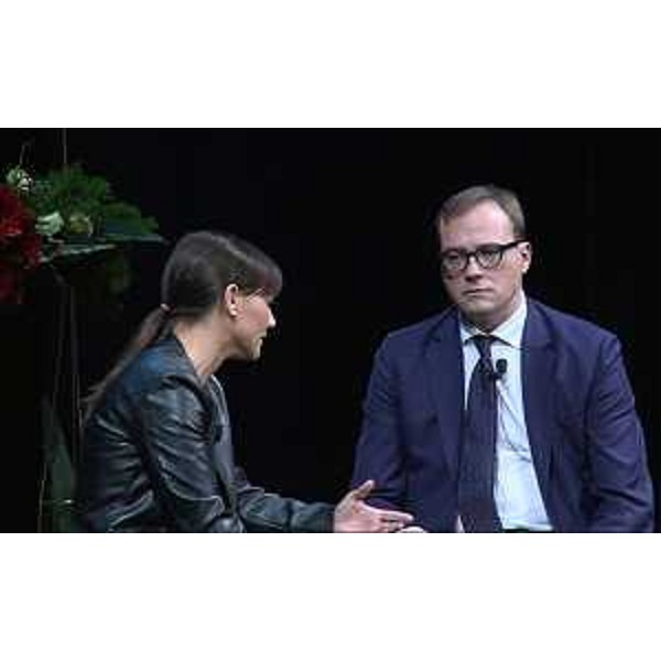 Debora Serracchiani (Presidente Regione Friuli Venezia Giulia) intervistata da Tommaso Cerno (Direttore Messaggero Veneto) alla LXII Premiazione del Lavoro e Progresso economico, organizzata dalla Camera di Commercio al Teatro Nuovo - Udine 18/11/2015