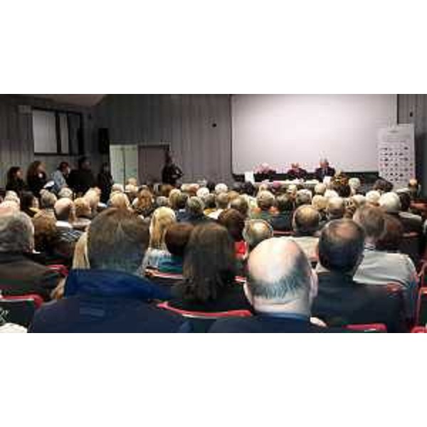 Presentazione del libro "Storia di persone e storia di idee. 50 anni di Casa Zanussi a Pordenone", di Luciano Padovese e Giuseppe Ragogna e altri autori, alla Casa dello Studente - Pordenone 21/11/2015