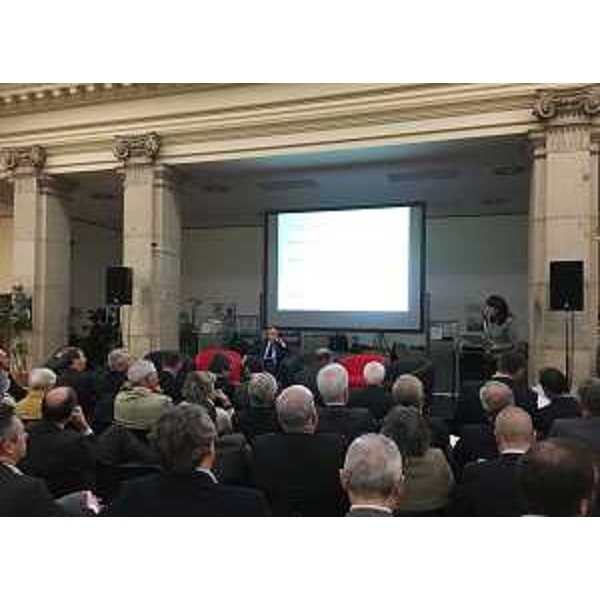 Mariagrazia Santoro (Assessore regionale Infrastrutture) interviene al convegno "Orizzonti e sfide per il Porto di Trieste" organizzato dalla Cassa di Risparmio del Friuli Venezia Giulia - Trieste 23/11/2015