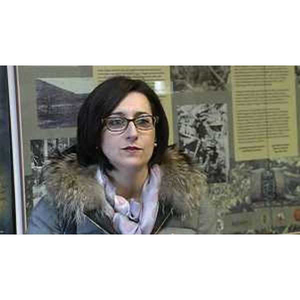Sara Vito (Assessore regionale Ambiente ed Energia) visita la mostra "San Martino e l'albero storto: c'era un volta. Storie da una trincea", al Museo della Grande Guerra - San Martino del Carso 23/11/2015