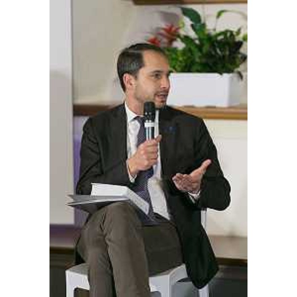Cristiano Shaurli (Assessore regionale Risorse agricole e forestali) al dibattito "I vini del Friuli Venezia Giulia, quale futuro?", organizzato nell'ambito dell'evento "Mille ottimi motivi per esserci" dell'Associazione Italiana Sommelier (AIS) del FVG - Merlana di Trivignano Udinese 21/11/2015