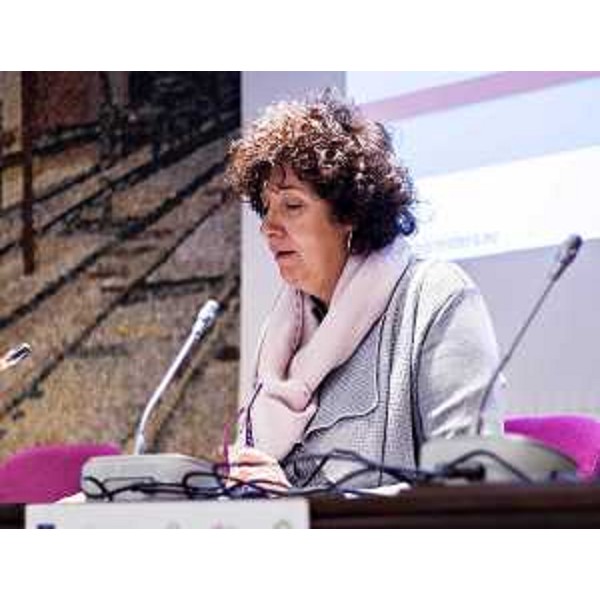 Loredana Panariti (Assessore regionale Lavoro, Formazione, Politiche giovanili) all'evento finale del Progetto Imprenderò 4.0, nella sede della Camera di Commercio - Udine 26/11/2015 (Foto Consorzio Friuli Formazione)