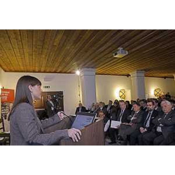 Debora Serracchiani (Presidente Regione Friuli Venezia Giulia) alla riunione della Consulta di indirizzo (Organo di elaborazione delle politiche generali di tutela degli interessi di soci e consumatori) di Coop Consumatori Nordest - Villalta di Fagagna (UD) 28/11/2015