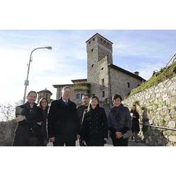 Aldo Daici (Sindaco Artegna) e Debora Serracchiani (Presidente Regione Friuli Venezia Giulia) durante la visita al Castello - Artegna 28/11/2015