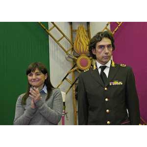 Debora Serracchiani (Presidente Regione Friuli Venezia Giulia) e Vincenzo Lotito (Comandante provinciale Vigili Fuoco Udine) alle celebrazioni di Santa Barbara, Patrona dei Vigili del Fuoco - Udine 04/12/2015