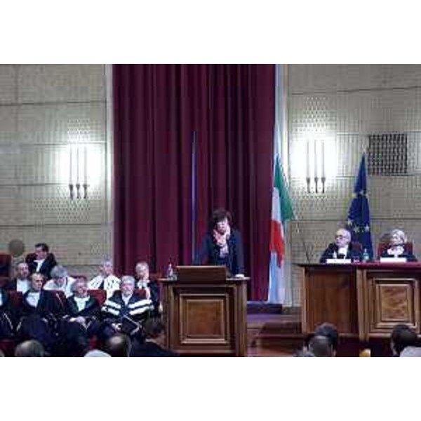 Loredana Panariti (Assessore regionale Lavoro, Formazione, Istruzione, Pari Opportunità, Politiche giovanili, Ricerca e Università) alla cerimonia di inaugurazione dell'Anno Accademico dell'Università degli Studi - Trieste 11/12/2015