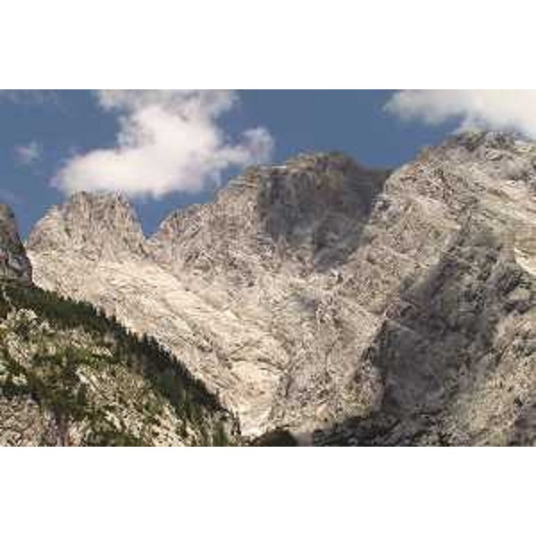 Il Monte Coglians (2780 m) visto dalla Località Runch di Collina di Forni Avoltri (Udine). Foto: Archivio del Corpo forestale regionale - Marco Pradella