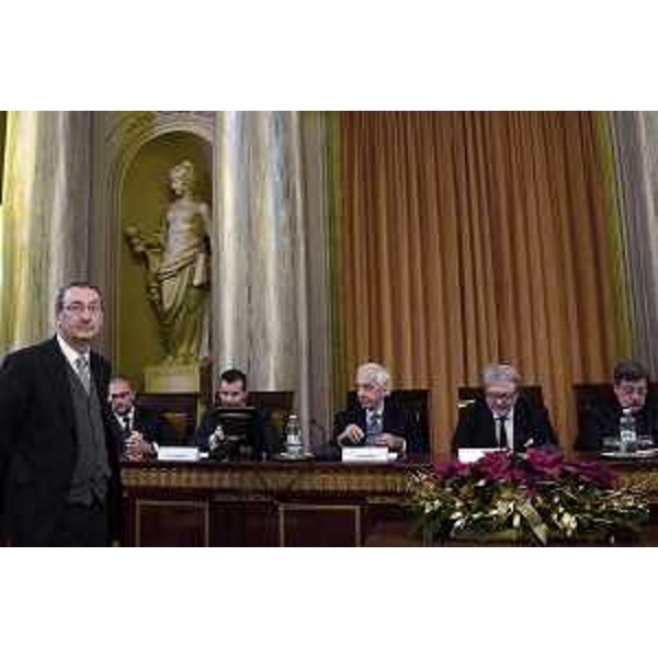 Sergio Bolzonello (Vicepresidente Regione FVG e assessore Attività produttive) alla cerimonia del Premio biennale della Fedeltà al lavoro e del Progresso economico alla Camera di Commercio - Trieste 14/12/2015