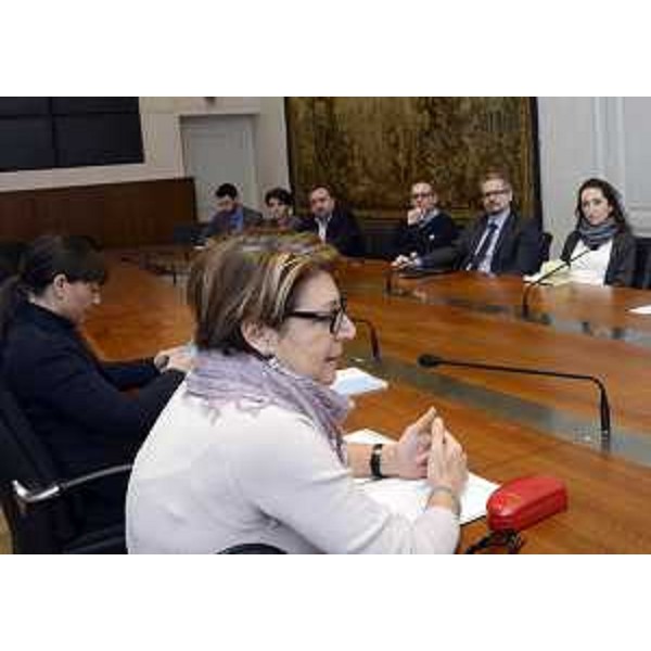Debora Serracchiani (Presidente Regione Friuli Venezia Giulia) e Maria Sandra Telesca (Assessore regionale Salute) durante il confronto con i sindaci del Basso Friuli sull'organizzazione dell'Ospedale di Latisana e del Punto nascita di Palmanova - Trieste 18/12/2015