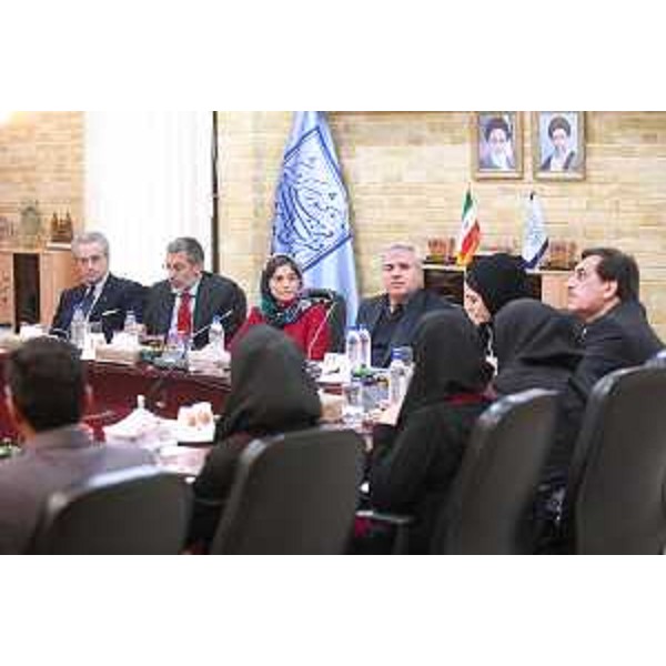Antonio Zanardi Landi (Presidente Fondazione Aquileia), Mauro Conciatori (Ambasciatore d'Italia a Teheran), Debora Serracchiani (Presidente Regione Friuli Venezia Giulia) e Mohammad Hassan Talebian (Vicepresidente Organizzazione iraniana Patrimonio culturale e Turismo / ICHHTO) al Tavolo dell'accordo per portare ad Aquileia reperti archeologici del Museo nazionale dell'Iran - Teheran 11/01/2016