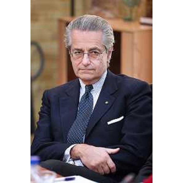 Antonio Zanardi Landi (Presidente Fondazione Aquileia) al Tavolo dell'accordo per portare ad Aquileia reperti archeologici del Museo nazionale dell'Iran - Teheran 11/01/2016